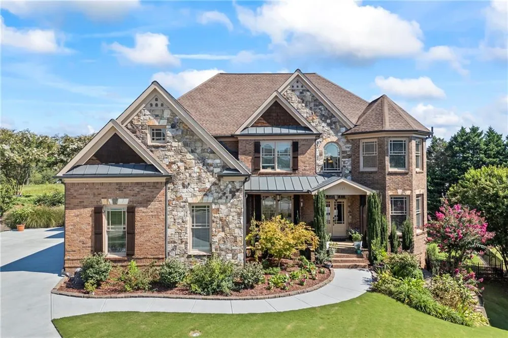 2537 Monta Vista Way