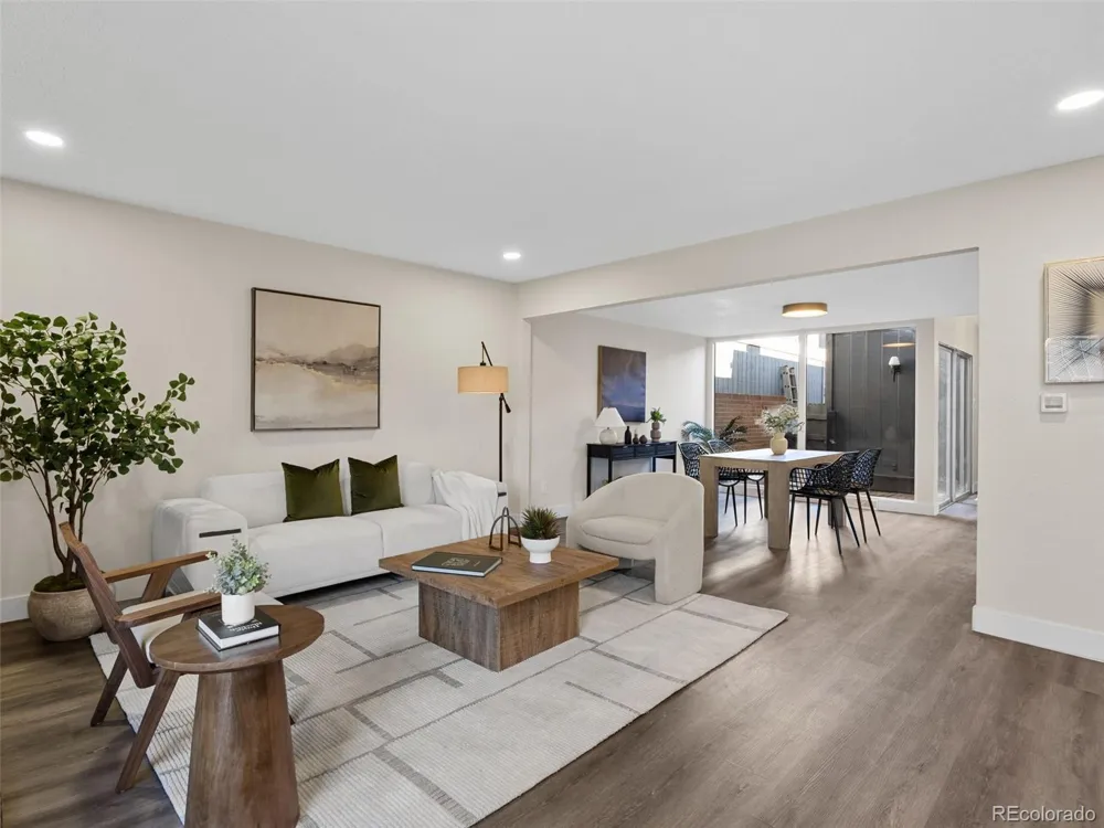 3548 S Hillcrest Drive #2