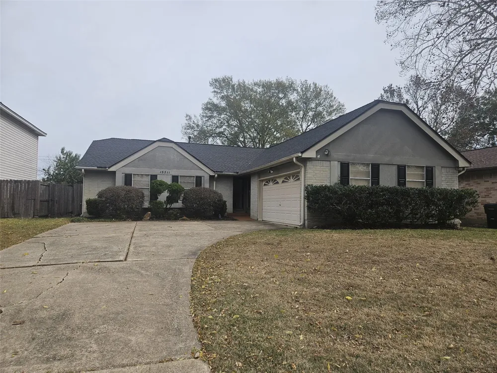 15211 Woodhorn Drive