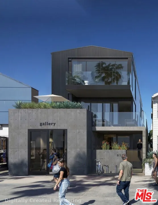 811 Ocean Front Walk