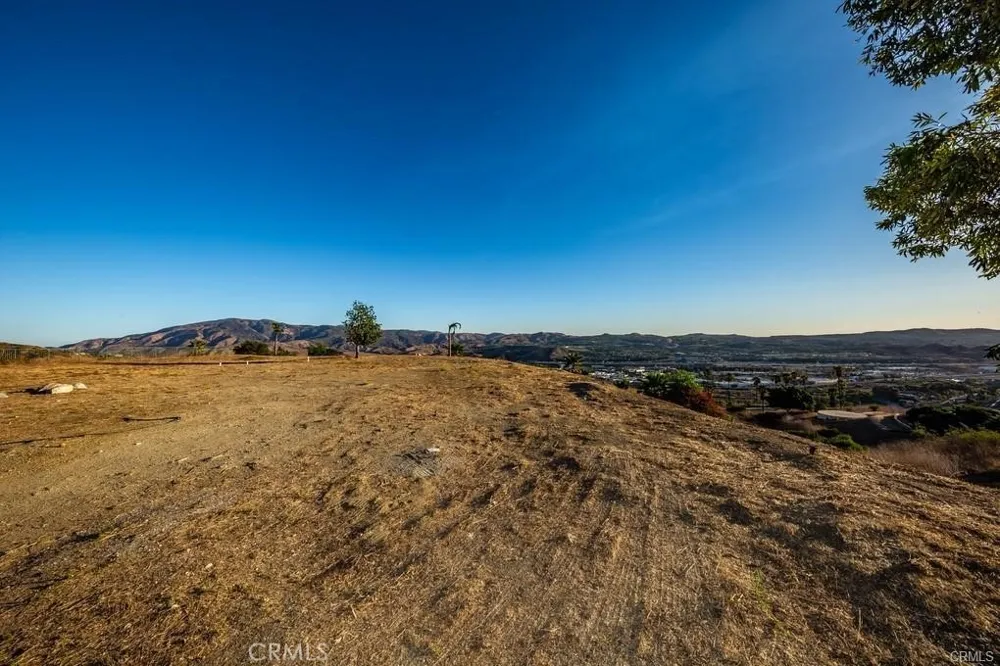 22590 Green Mount Court Yorba Linda, CA 92887
