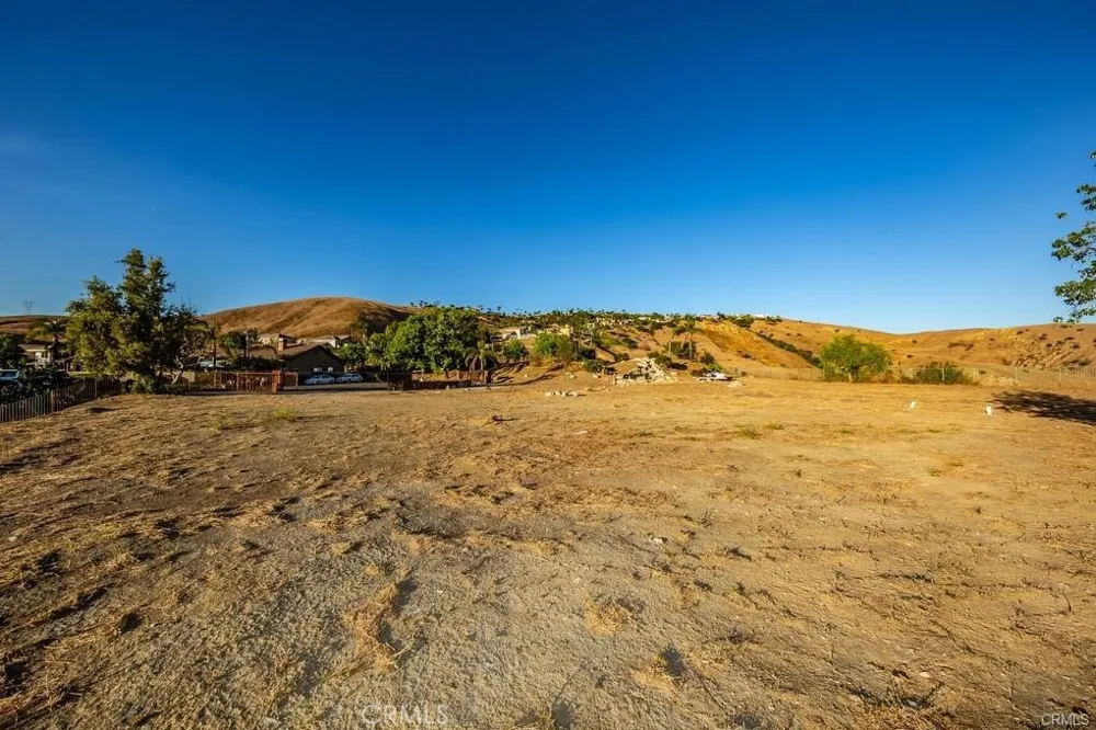 22590 Green Mount Court Yorba Linda, CA 92887