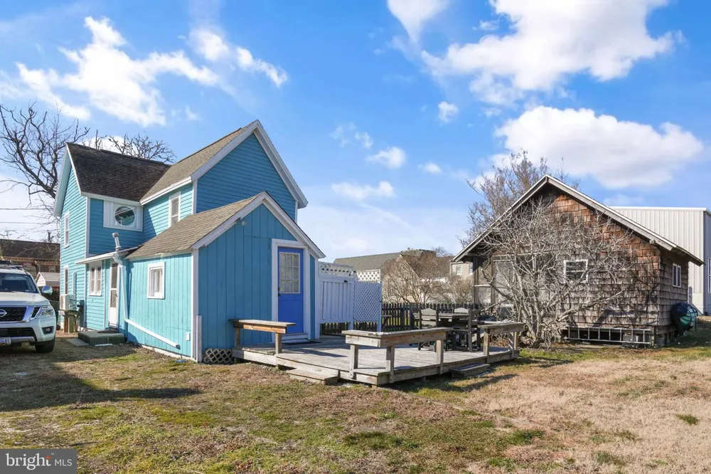 4145 HUR LANE Chincoteague Island, VA 23336