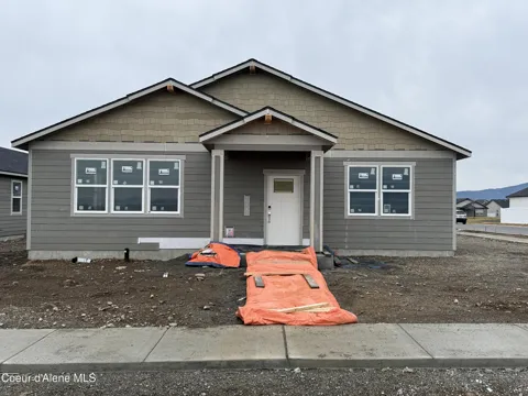 5262 E Aquila Avenue