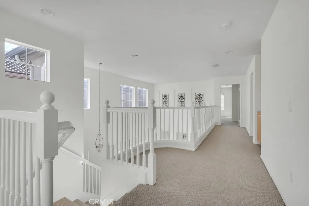 11205 Salerno Porter Ranch, CA 91326
