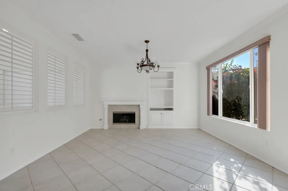 11205 Salerno Porter Ranch, CA 91326