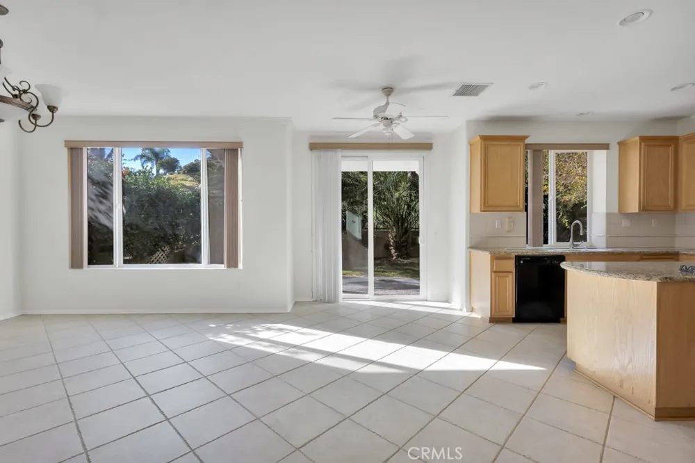 11205 Salerno Porter Ranch, CA 91326