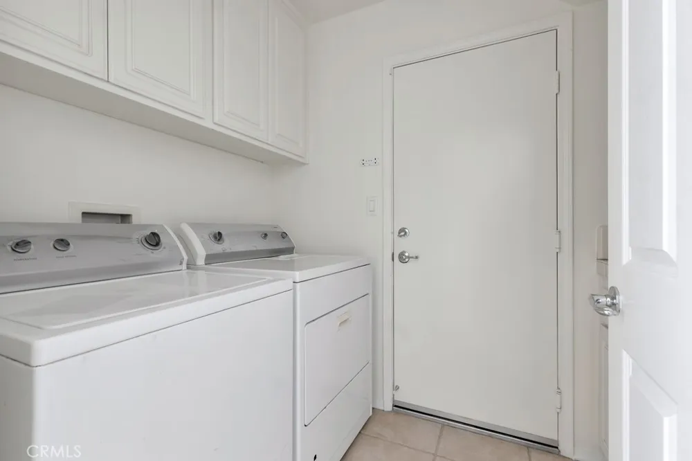 11205 Salerno Porter Ranch, CA 91326