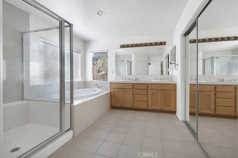 11205 Salerno Porter Ranch, CA 91326