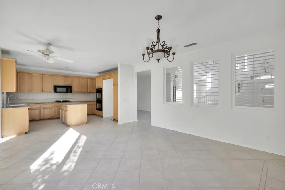 11205 Salerno Porter Ranch, CA 91326