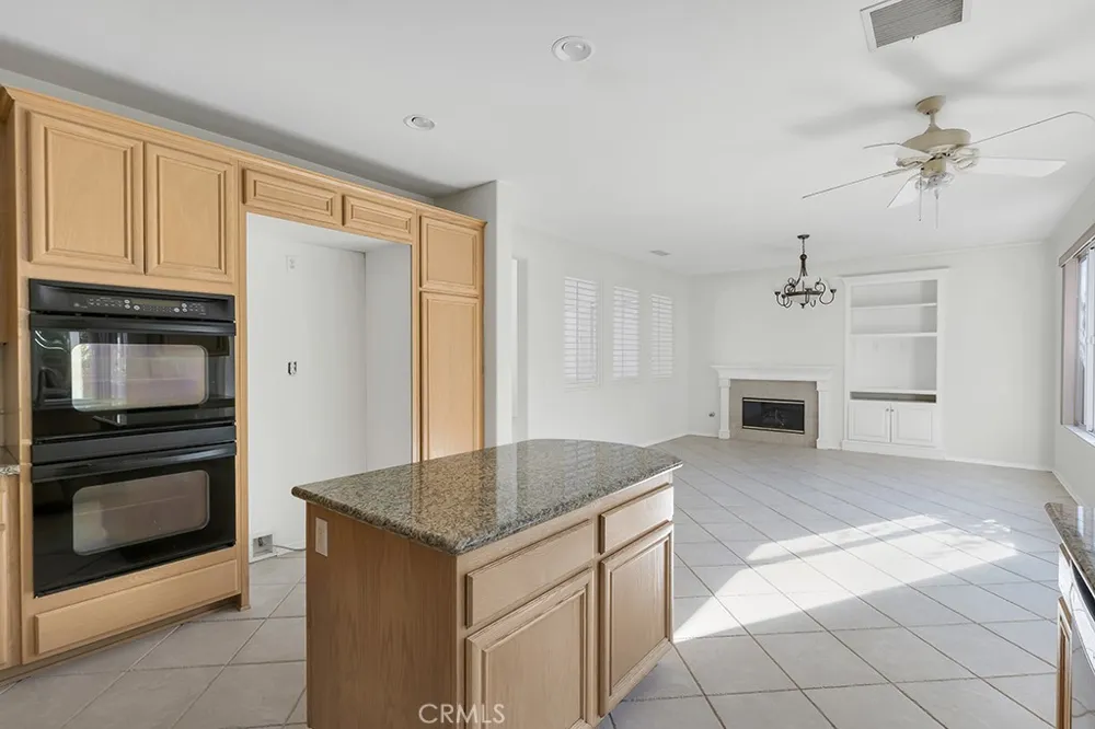 11205 Salerno Porter Ranch, CA 91326