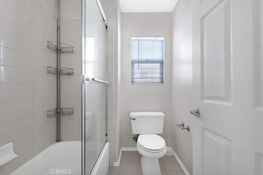 11205 Salerno Porter Ranch, CA 91326