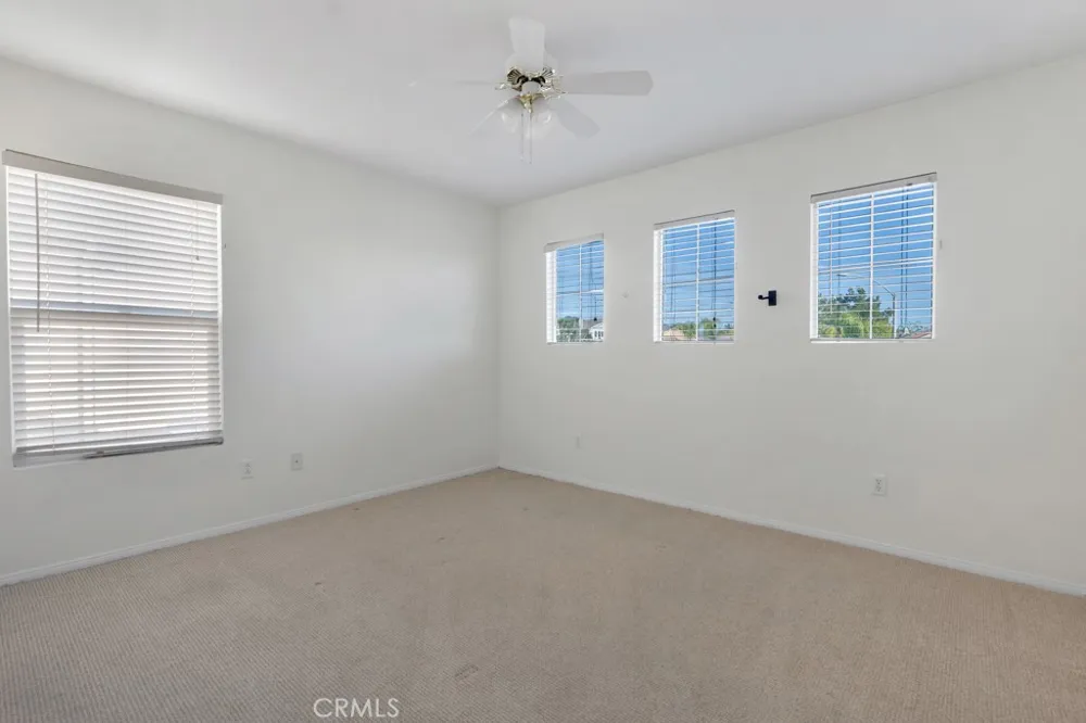 11205 Salerno Porter Ranch, CA 91326