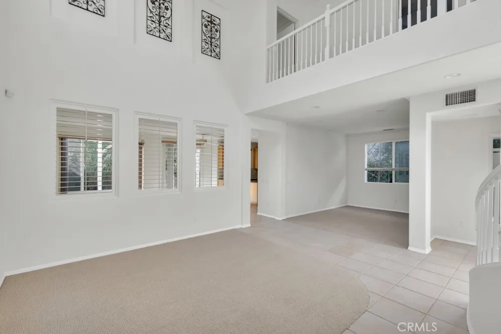 11205 Salerno Porter Ranch, CA 91326