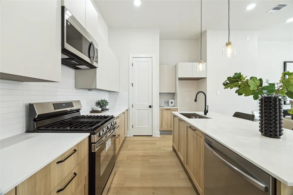 3911 Tulane Street #C