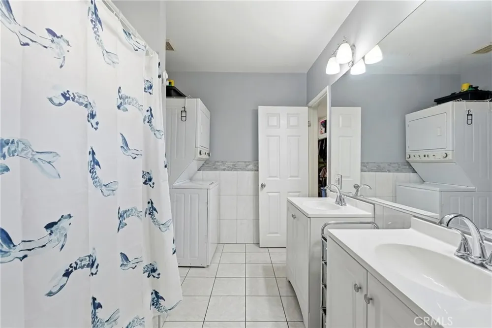 6223 Morse Valley Glen, CA 91606