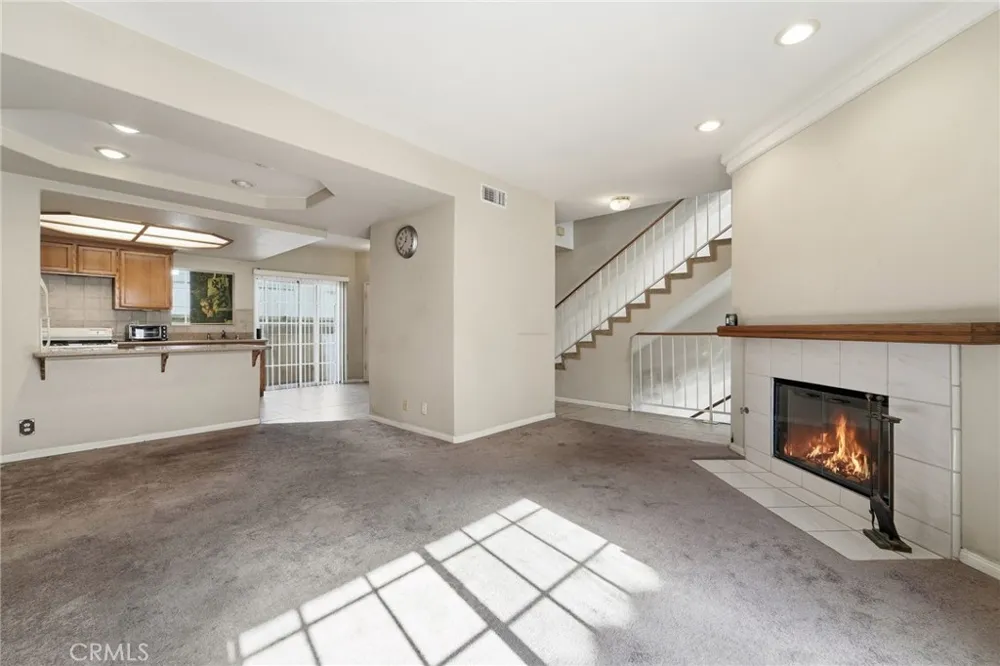 16008 La Salle Avenue #11