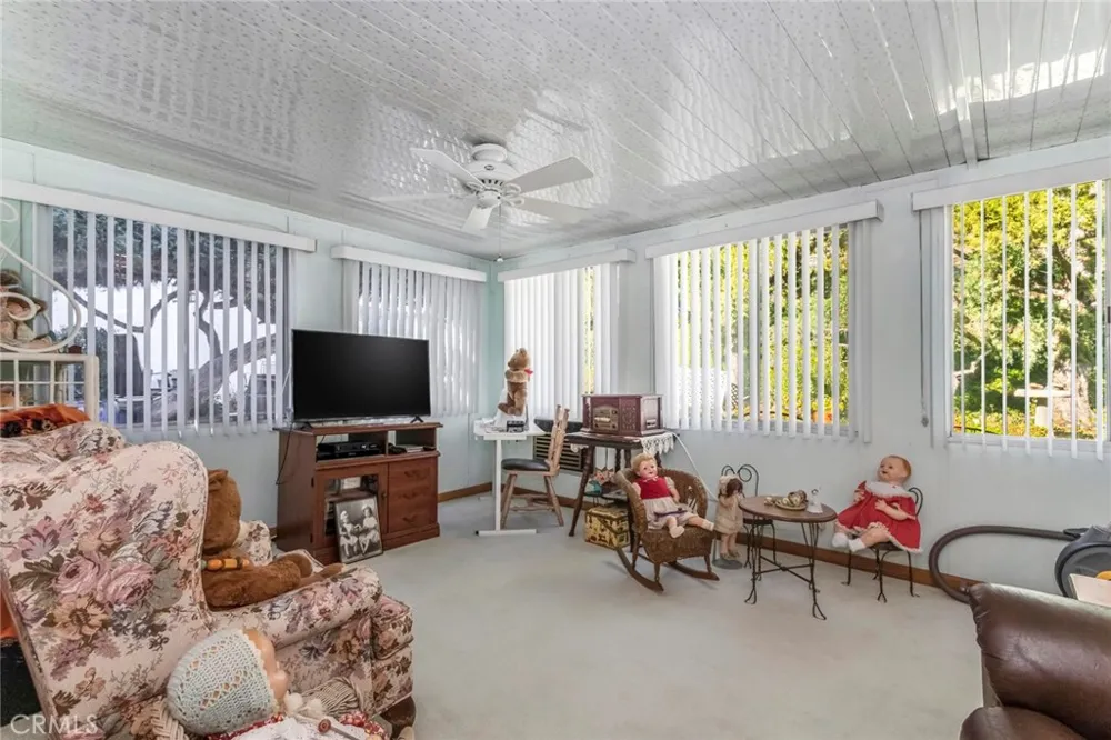 26856 Oak Branch Circle Newhall, CA 91321