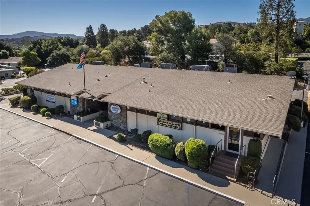 26856 Oak Branch Circle Newhall, CA 91321