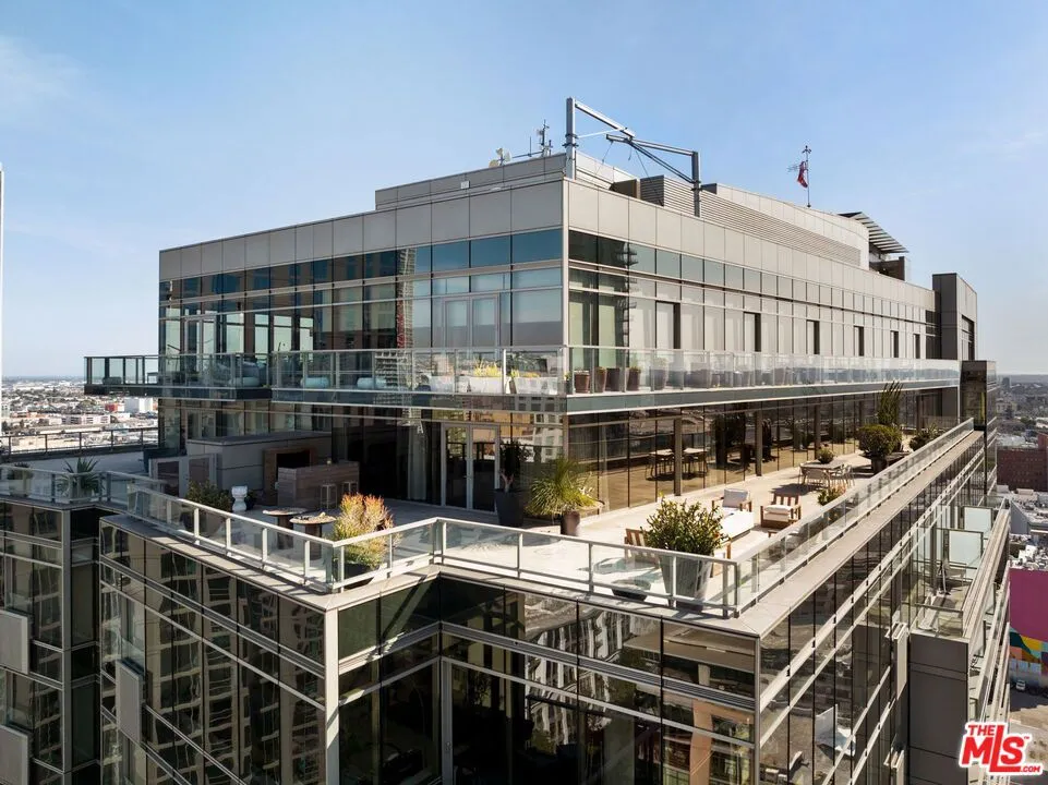 1155 S Grand Avenue #Ph2204