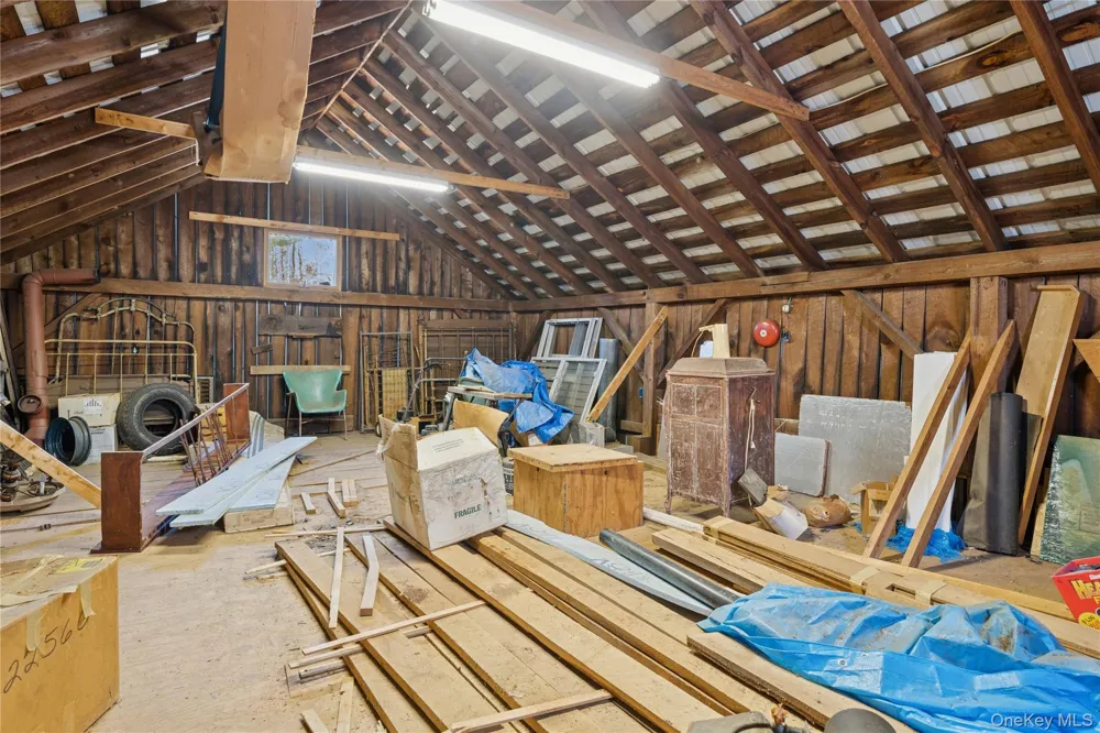 37 Nober Strunk Road Narrowsburg, NY 12764