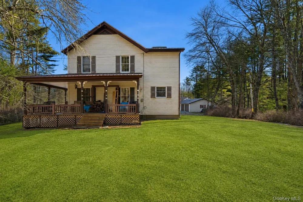 37 Nober Strunk Road Narrowsburg, NY 12764
