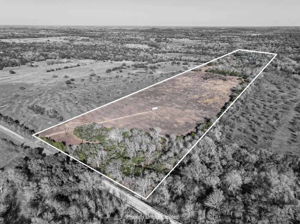 1505 McElroy Lane No City, TX 78950