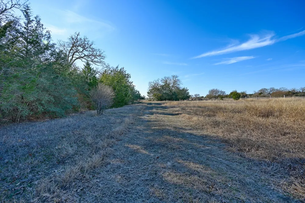 1505 McElroy Lane No City, TX 78950