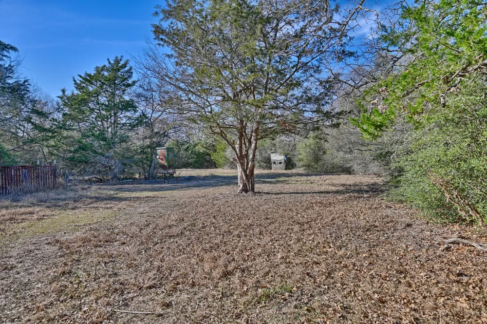 1505 McElroy Lane No City, TX 78950