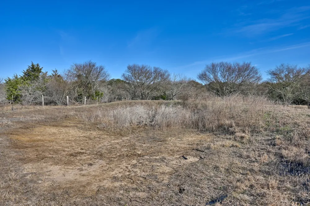 1505 McElroy Lane No City, TX 78950