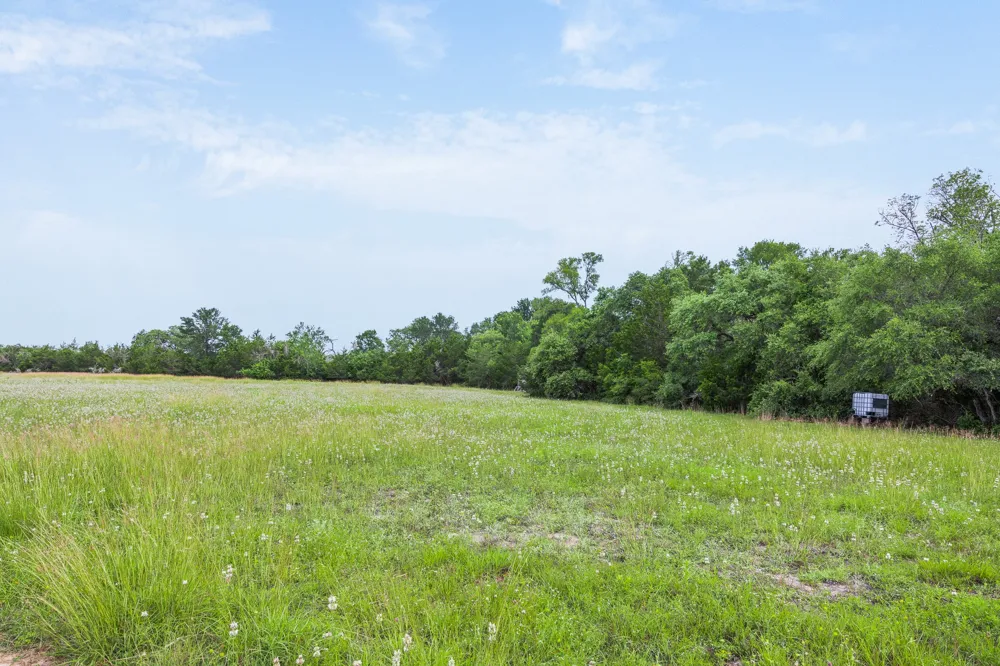 1505 McElroy Lane No City, TX 78950