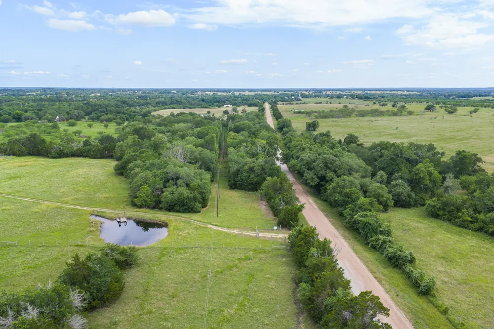 1505 McElroy Lane No City, TX 78950