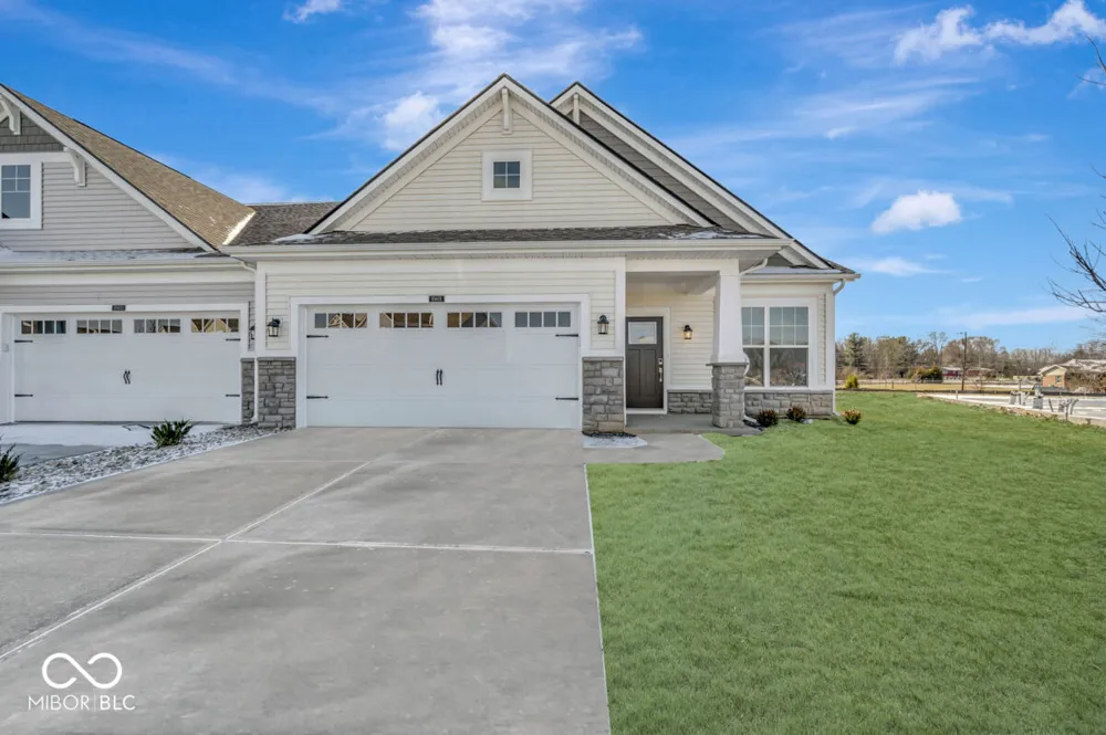 10601 Mangrove Drive