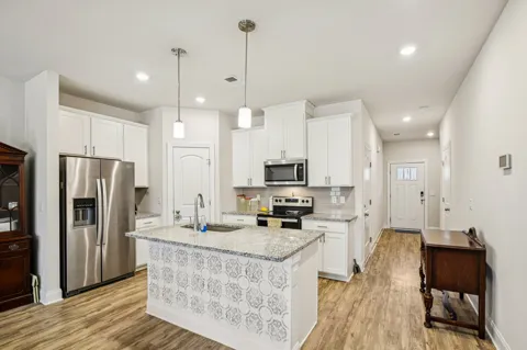 429 Palmetto Dr