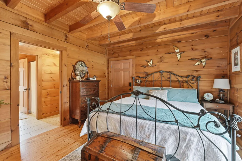 313 Lowry Lane Chickamauga, GA 30707