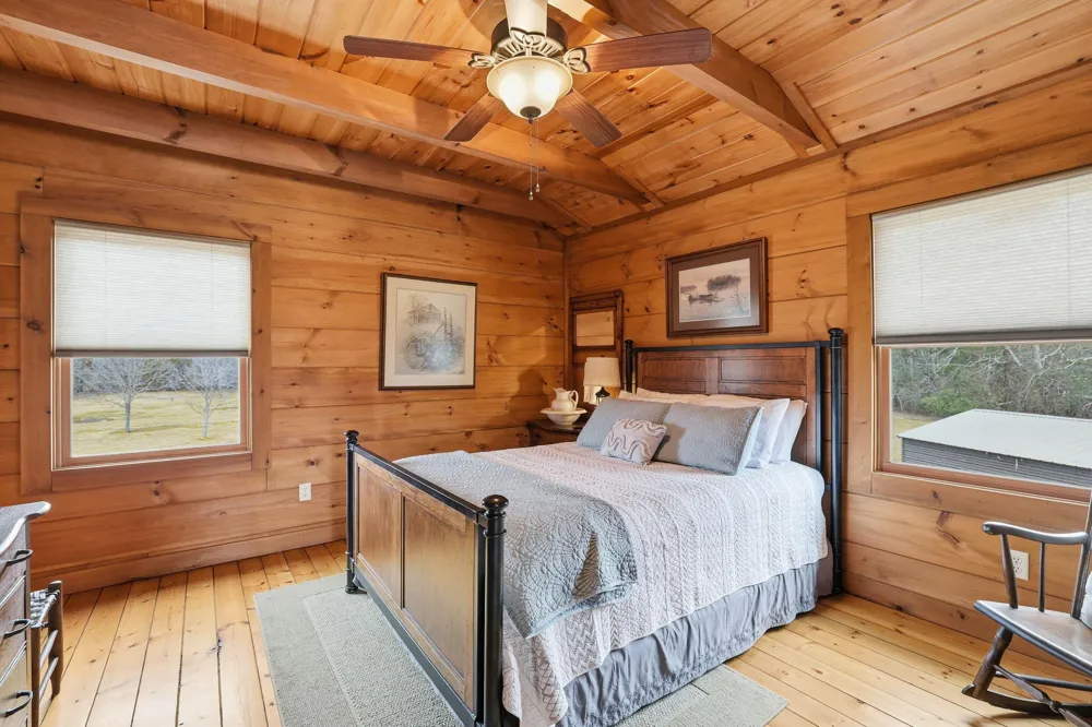 313 Lowry Lane Chickamauga, GA 30707