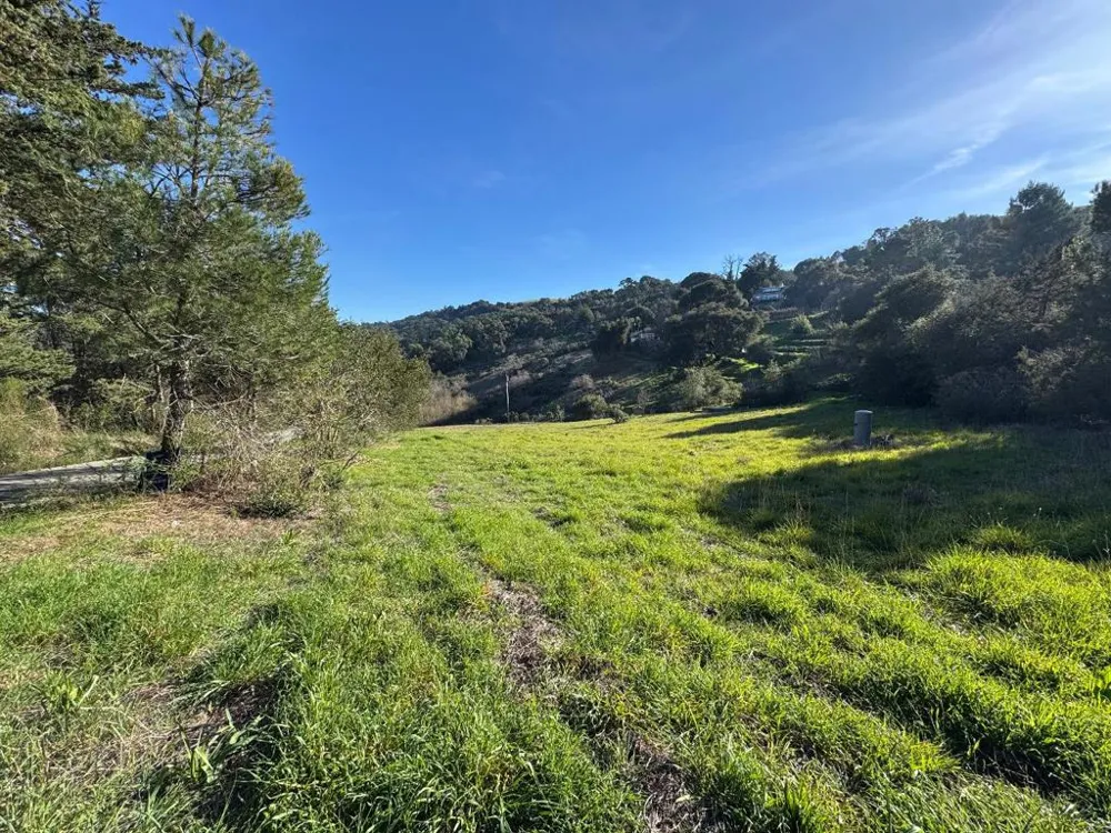 220 Heacox Road Woodside, CA 94062