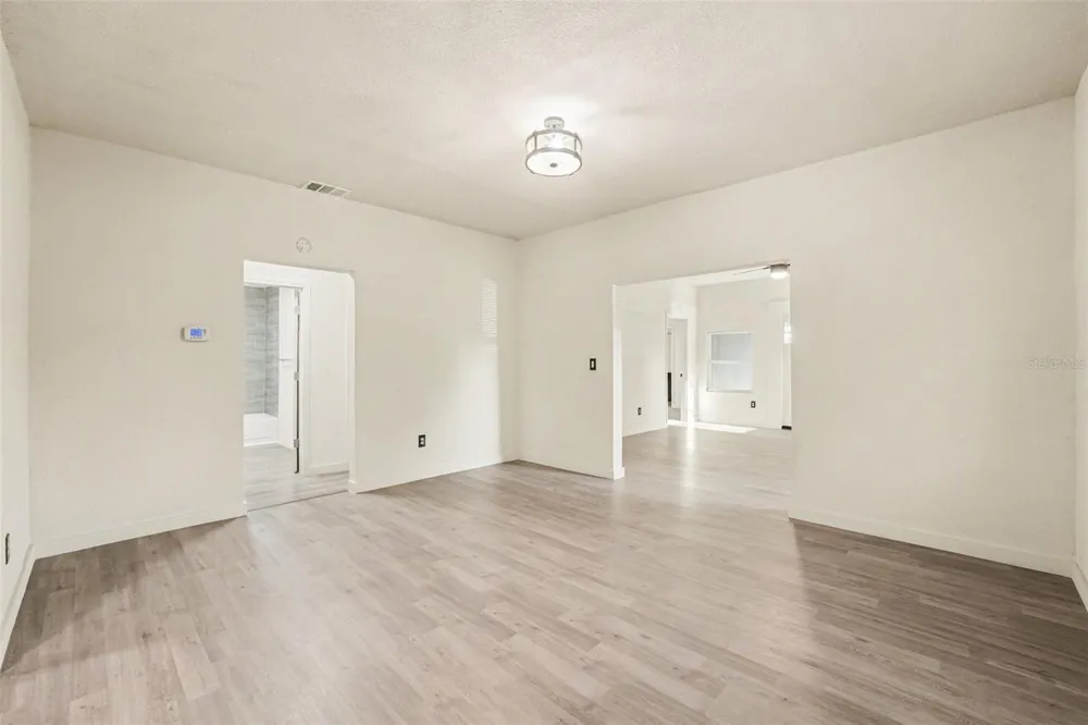 129 W PARK AVENUE Lake Wales, FL 33853