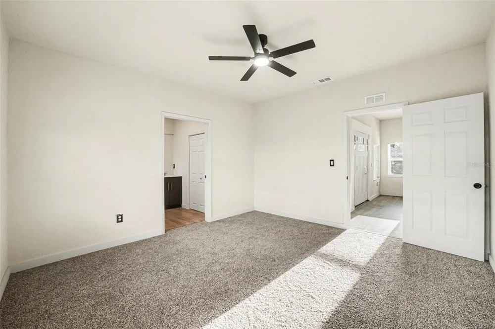 129 W PARK AVENUE Lake Wales, FL 33853