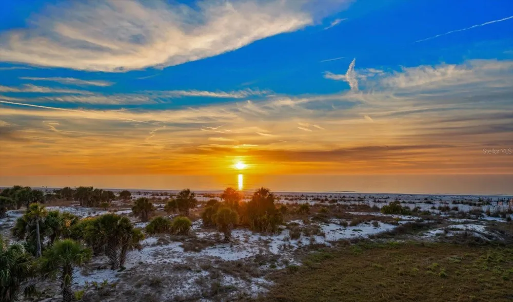 1040 ELDORADO AVENUE Clearwater Beach, FL 33767