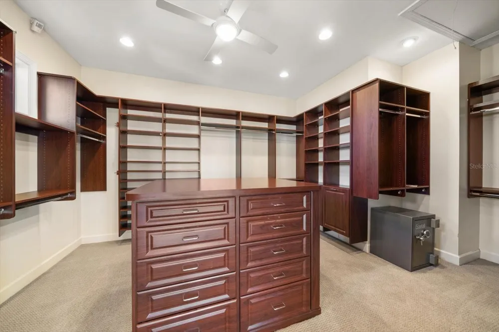 1040 ELDORADO AVENUE Clearwater Beach, FL 33767