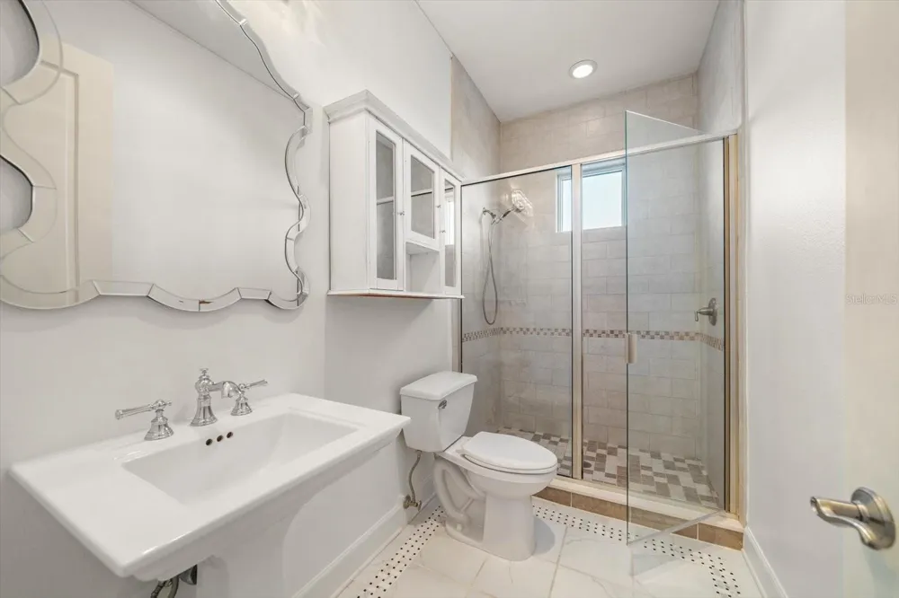 1040 ELDORADO AVENUE Clearwater Beach, FL 33767
