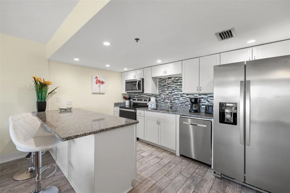 18610 GULF BOULEVARD #709 Indian Shores, FL 33785
