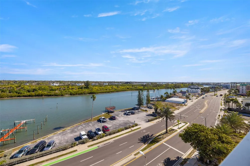 18610 GULF BOULEVARD #709 Indian Shores, FL 33785