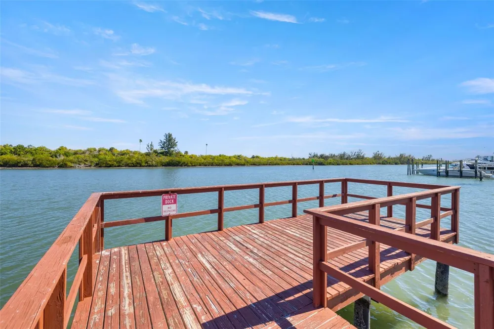 18610 GULF BOULEVARD #709 Indian Shores, FL 33785
