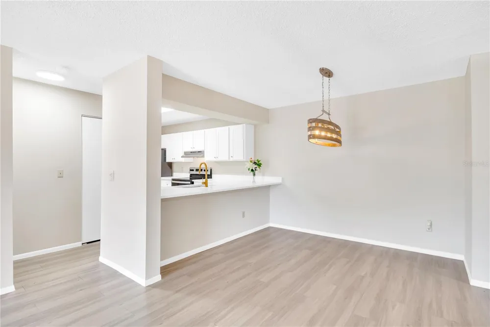 612 KENWICK CIRCLE #103 Casselberry, FL 32707