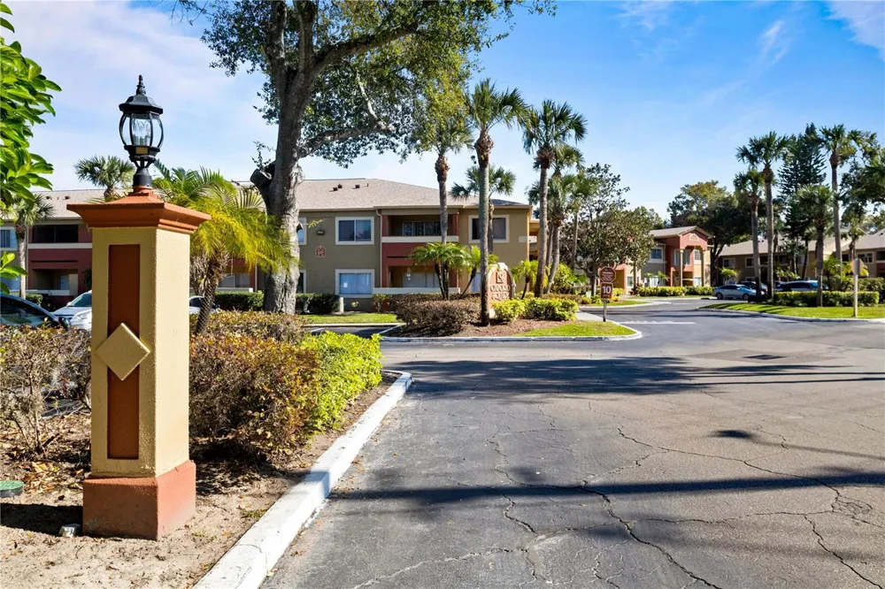 612 KENWICK CIRCLE #103 Casselberry, FL 32707