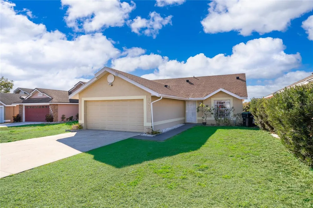 6733 MERITMOOR CIRCLE