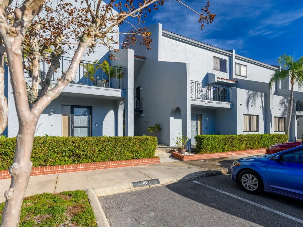 6304 GRAND BAHAMA CIRCLE #D