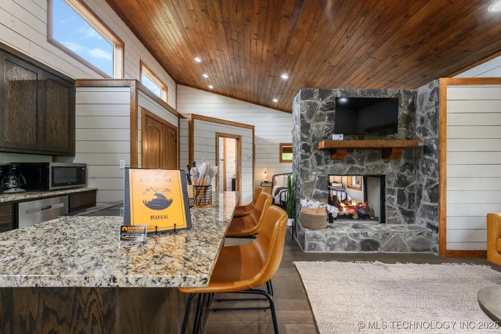 106 Red Holly Trail Broken Bow, OK 74728